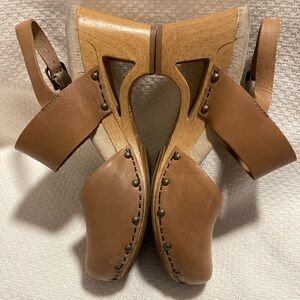 Dansko Thea clogs size 37/US 6.5 tan leather boho slingback